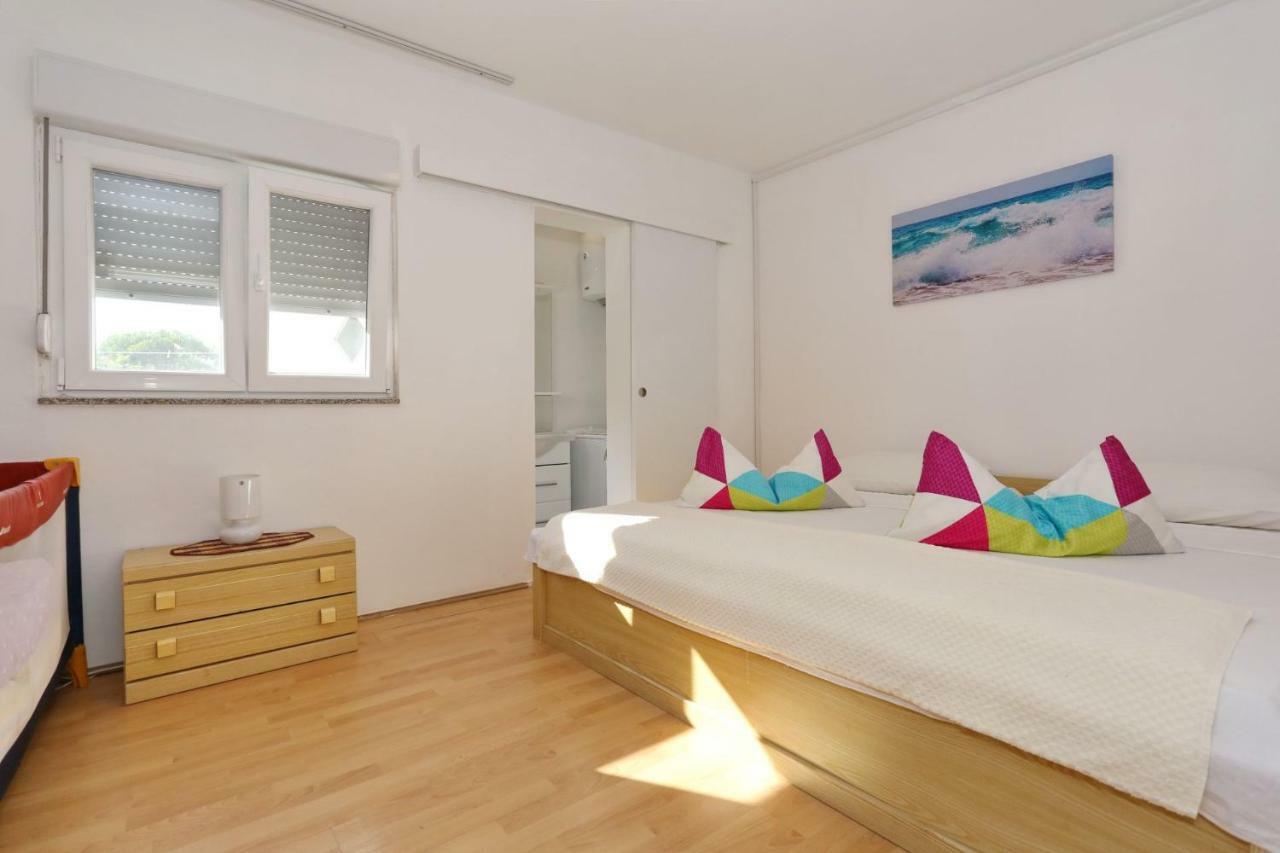 Villa Neyla Vir Dış mekan fotoğraf