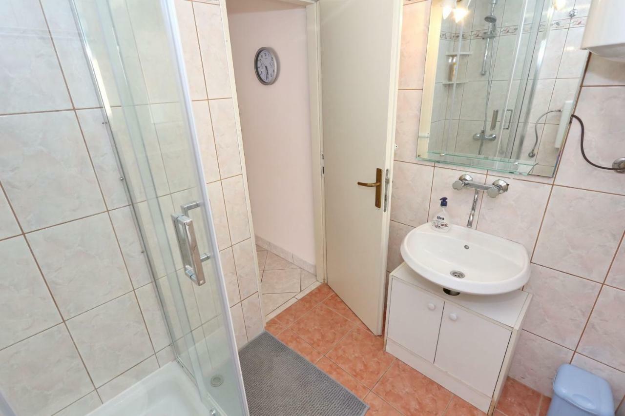 Villa Neyla Vir Dış mekan fotoğraf