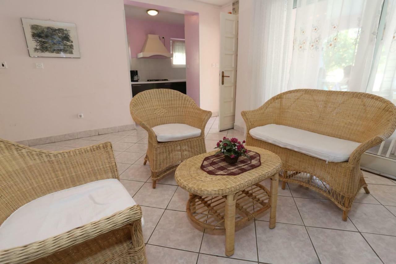 Villa Neyla Vir Dış mekan fotoğraf