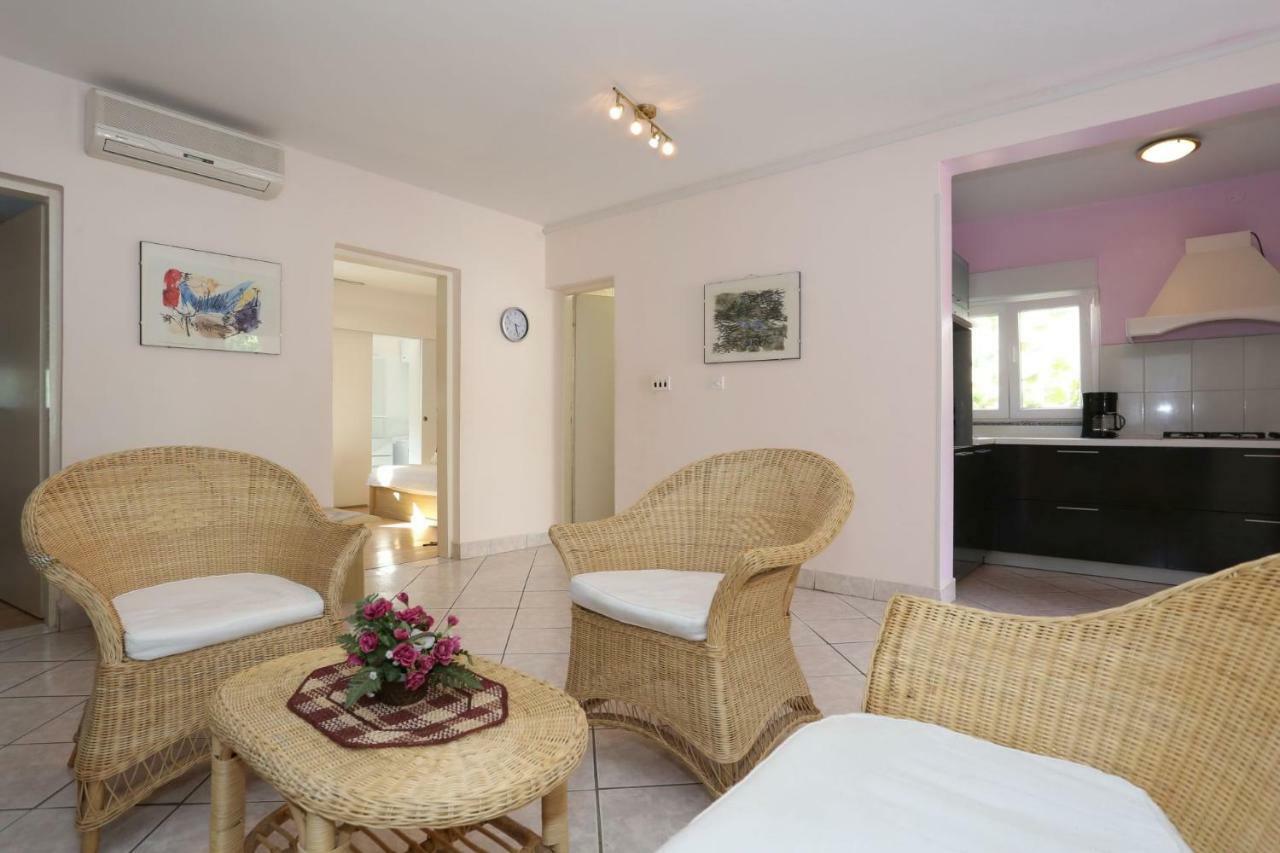Villa Neyla Vir Dış mekan fotoğraf