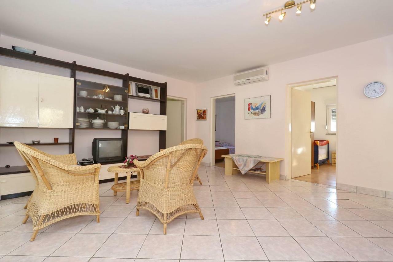 Villa Neyla Vir Dış mekan fotoğraf
