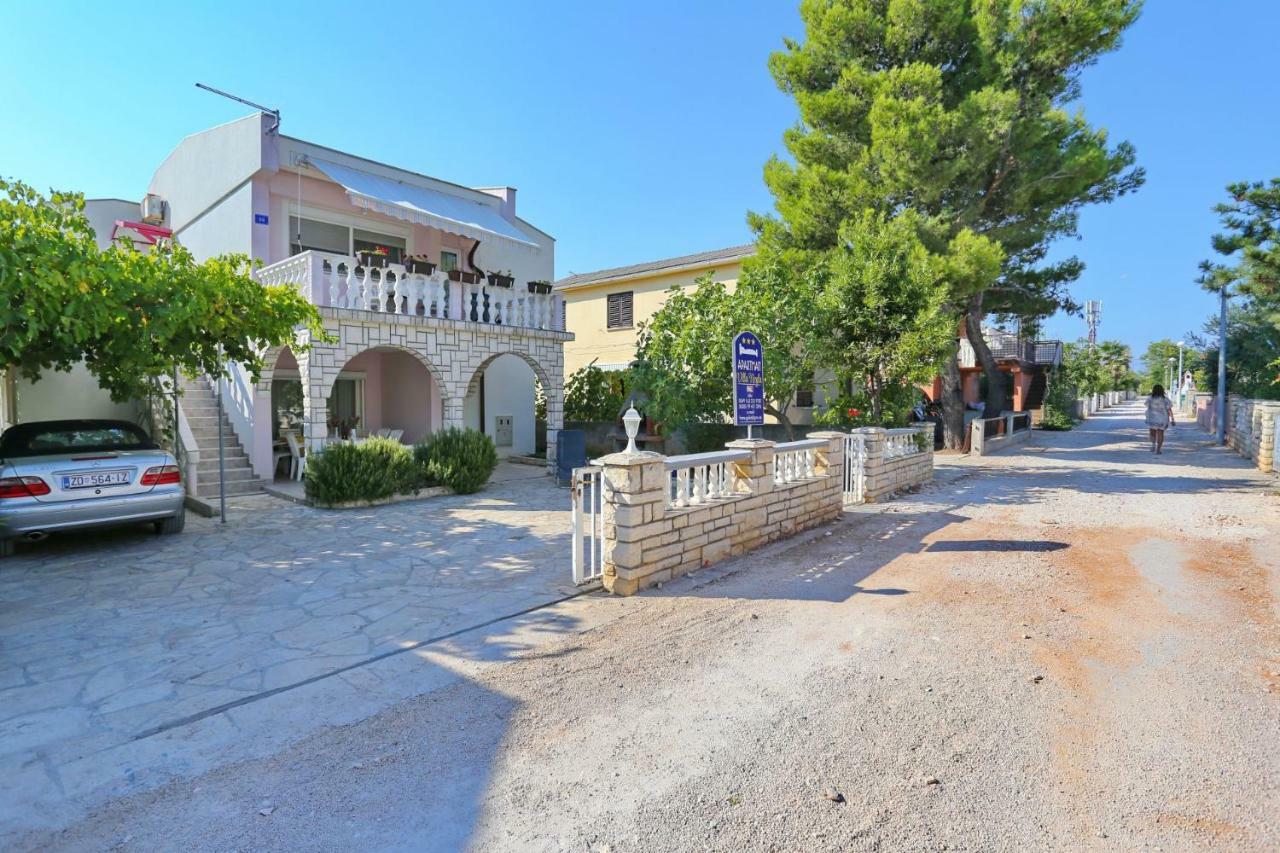 Villa Neyla Vir Dış mekan fotoğraf